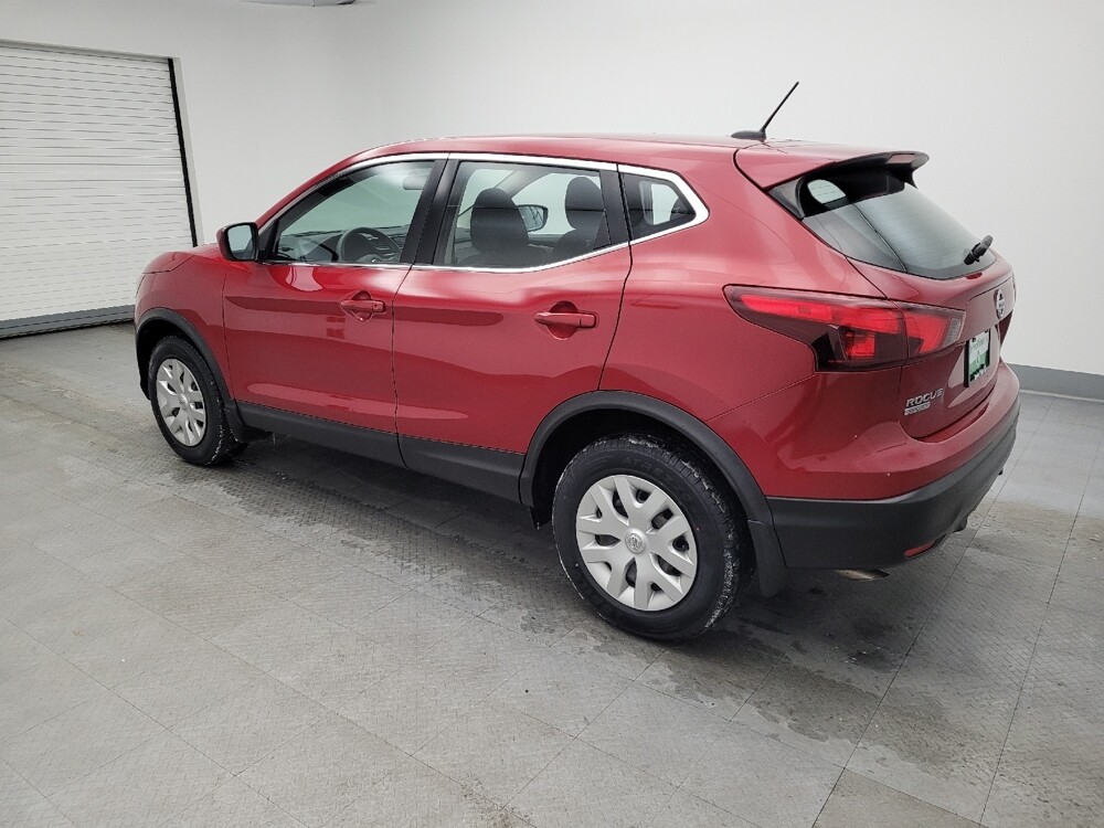 2017 Nissan Rogue Sport in Cincinnati, OH 45255 - 18088056 3