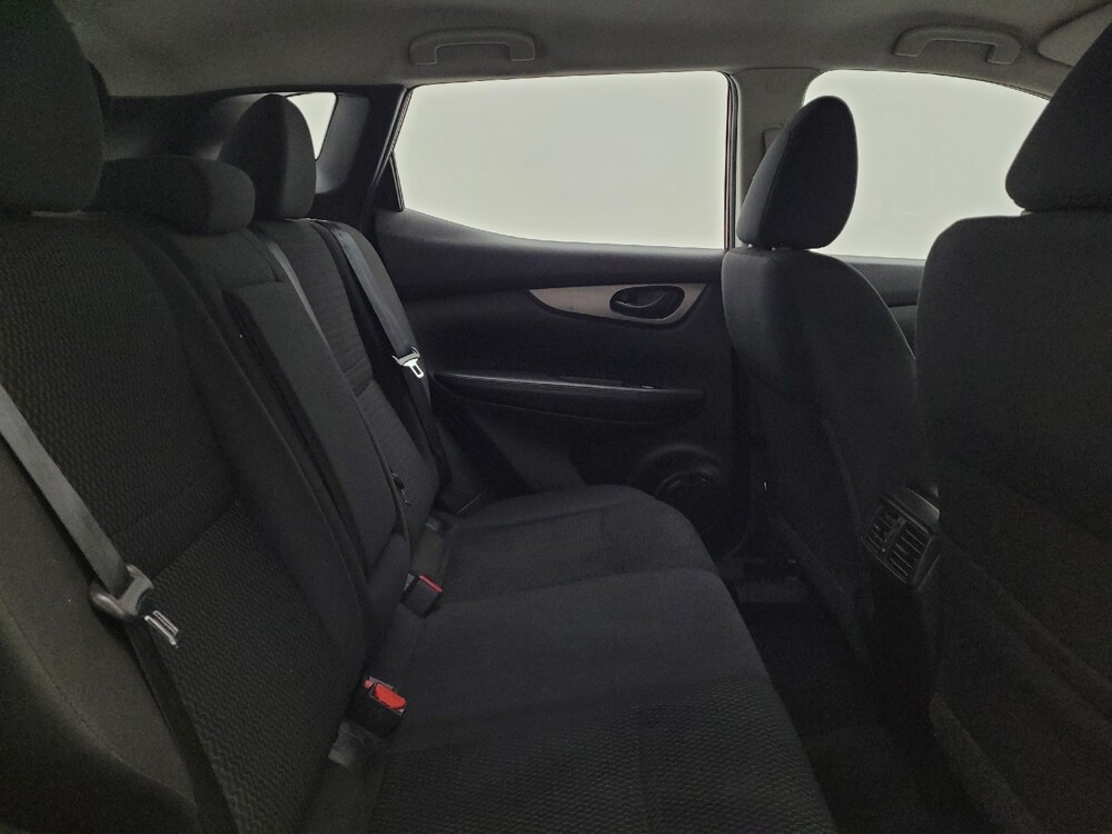 2017 Nissan Rogue Sport in Cincinnati, OH 45255 - 18088056 19