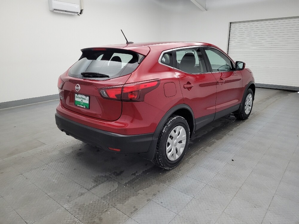 2017 Nissan Rogue Sport in Cincinnati, OH 45255 - 18088056 9