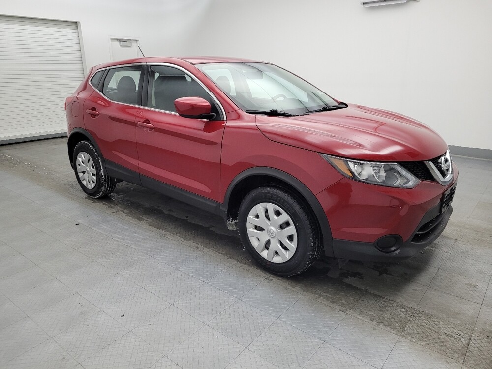 2017 Nissan Rogue Sport in Cincinnati, OH 45255 - 18088056 11