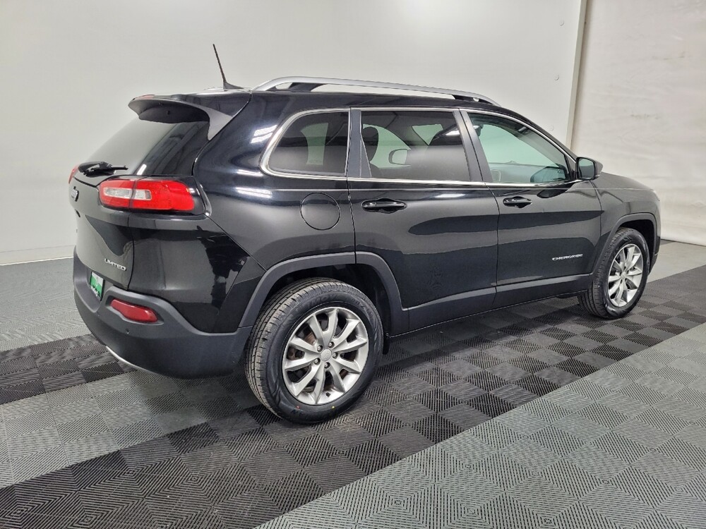 2018 Jeep Cherokee in Pittsburgh, PA 15236 - 18088057 10