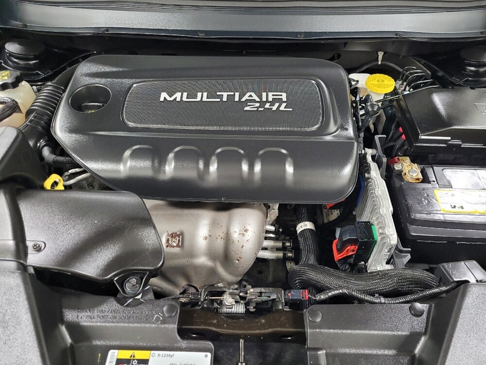 2018 Jeep Cherokee in Pittsburgh, PA 15236 - 18088057 30