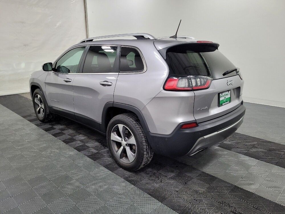 2019 Jeep Cherokee in Pittsburgh, PA 15236 - 18088060 3