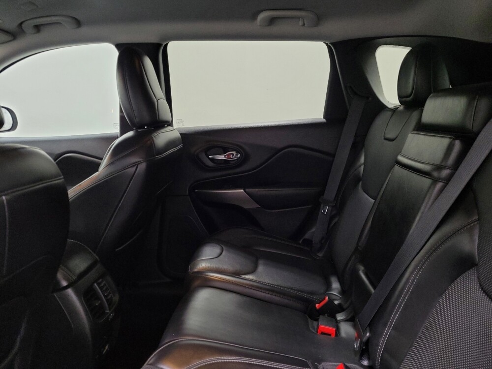 2019 Jeep Cherokee in Pittsburgh, PA 15236 - 18088060 18