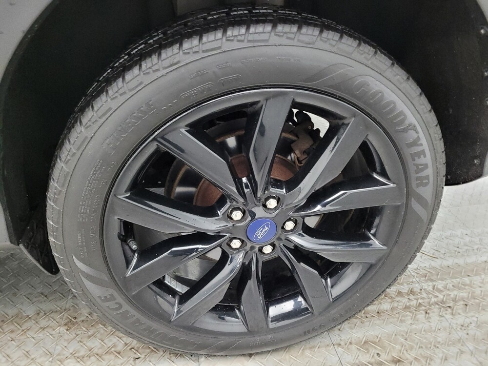 2017 Ford Escape in Maple Heights, OH 44137 - 18088066 31