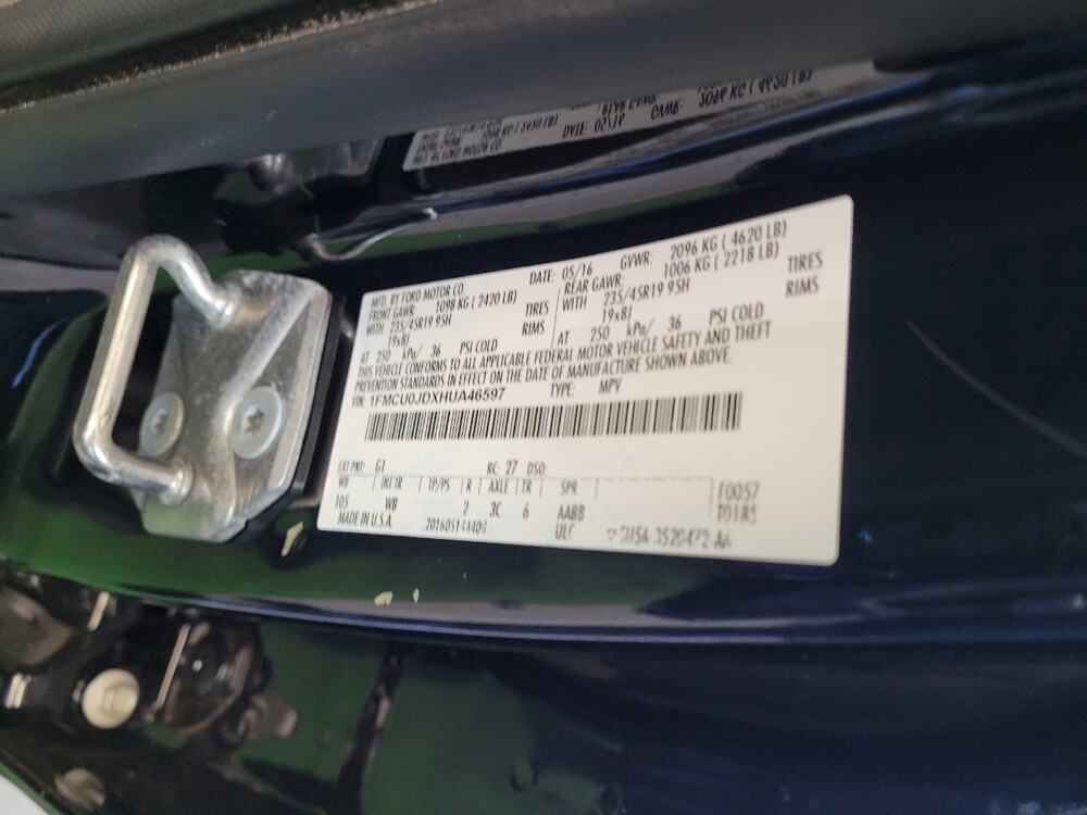 2017 Ford Escape in Maple Heights, OH 44137 - 18088066 33