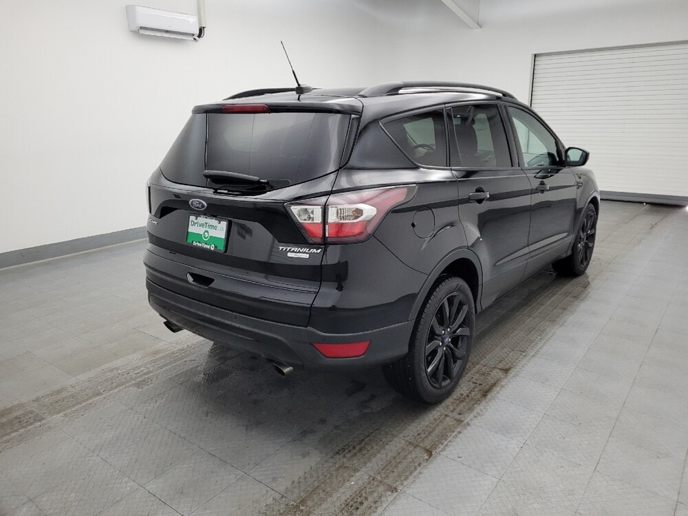 2017 Ford Escape in Maple Heights, OH 44137 - 18088066 9