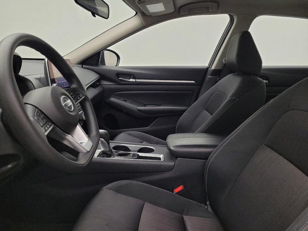 2022 Nissan Altima in Fairfield, OH 45014 - 18088068 17