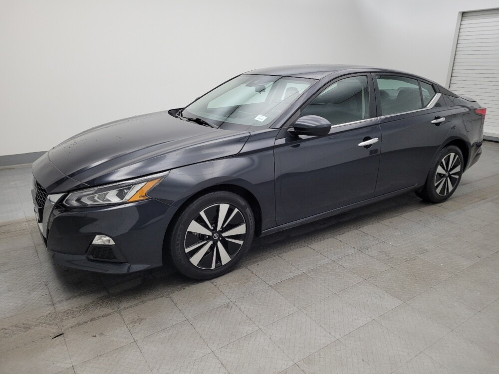 2022 Nissan Altima in Fairfield, OH 45014 - 18088068 2