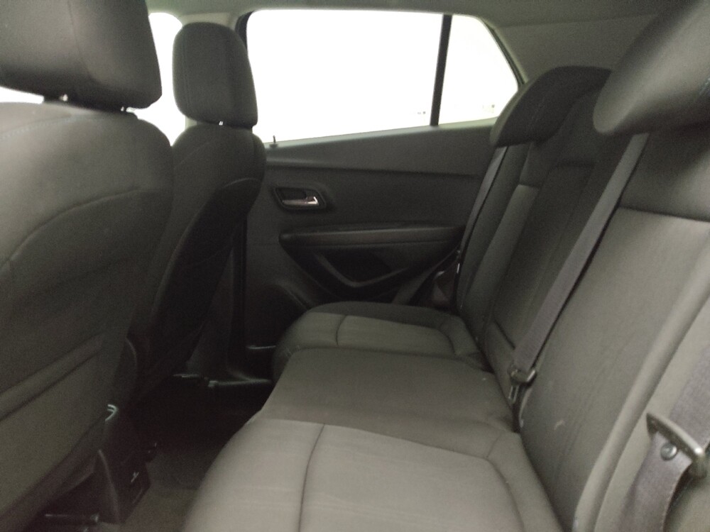 2015 Chevrolet Trax in Taylor, MI 48180 - 18088071 18