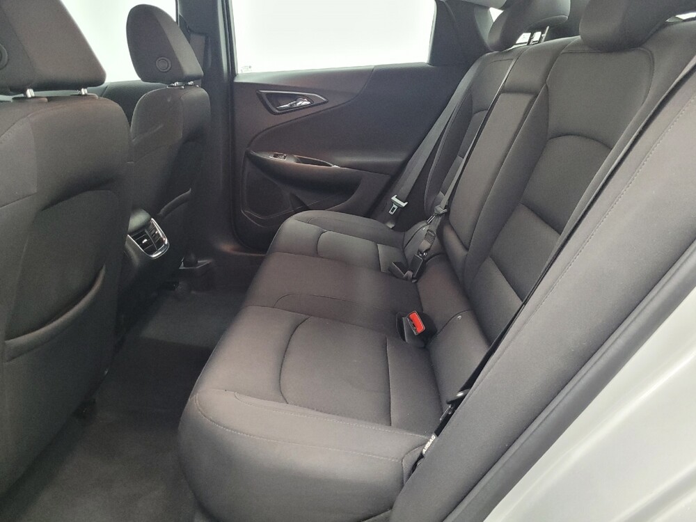 2022 Chevrolet Malibu in Las Vegas, NV 89102 - 18088073 18