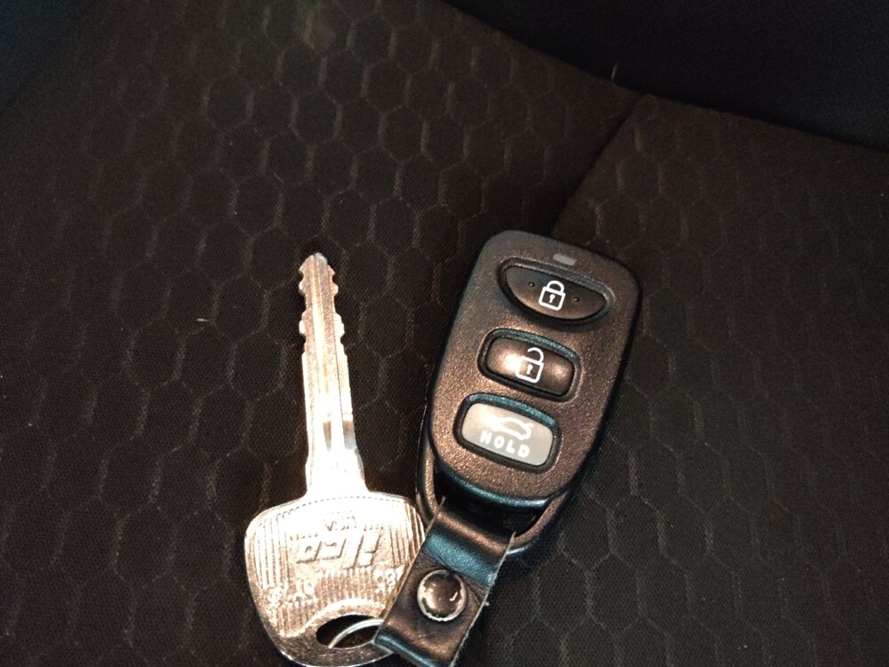 2020 Hyundai Elantra in Macon, GA 31210 - 18088075 32