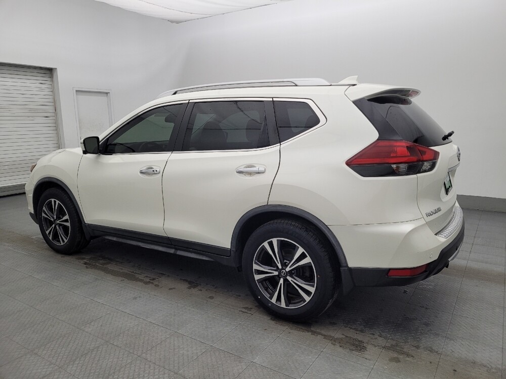 2019 Nissan Rogue in Morrow, GA 30260 - 18088076 3