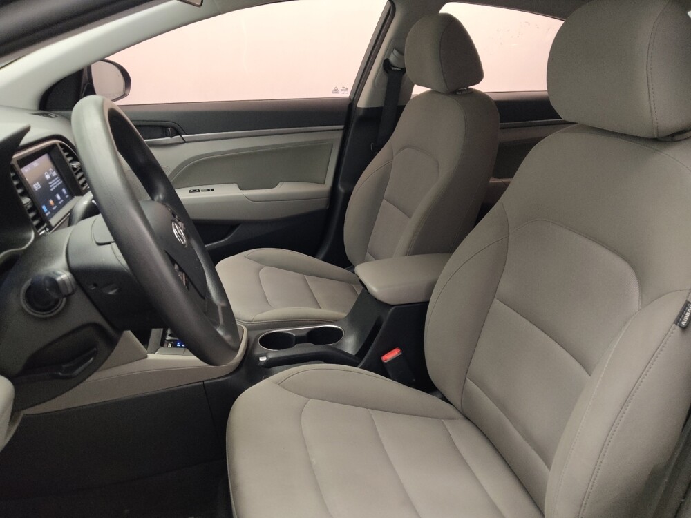 2018 Hyundai Elantra in Savannah, GA 31419 - 18088077 17