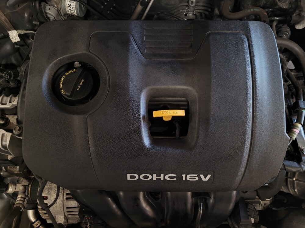 2018 Hyundai Elantra in Savannah, GA 31419 - 18088077 30