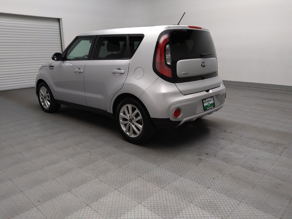 2018 Kia Soul in Lewisville, TX 75067 - 18088081 5