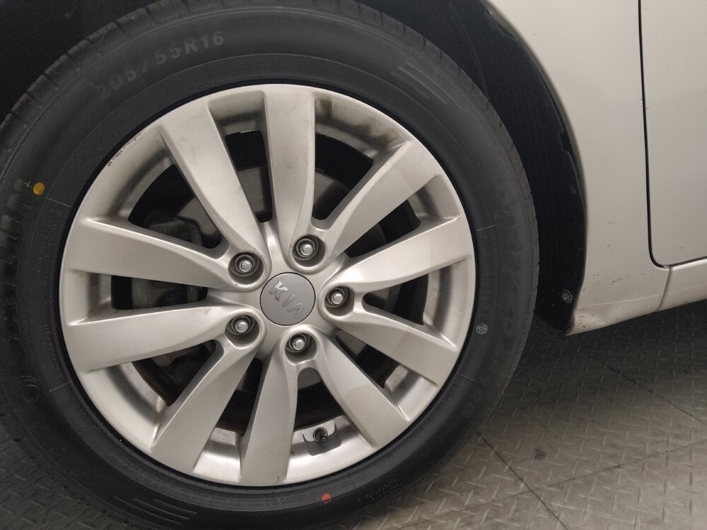 2016 Kia Forte Koup in Savannah, GA 31419 - 18088082 31