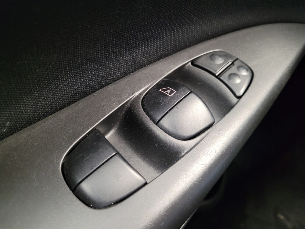 2019 Nissan Sentra in Maple Heights, OH 44137 - 18088083 27