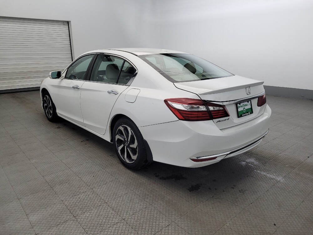 2017 Honda Accord in New Castle, DE 19720 - 18088084 5