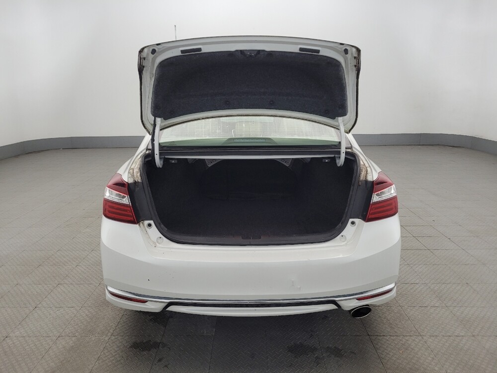 2017 Honda Accord in New Castle, DE 19720 - 18088084 29