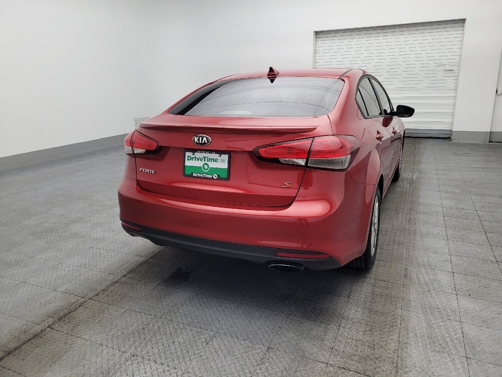 2017 Kia Forte in Savannah, GA 31419 - 18088086 7