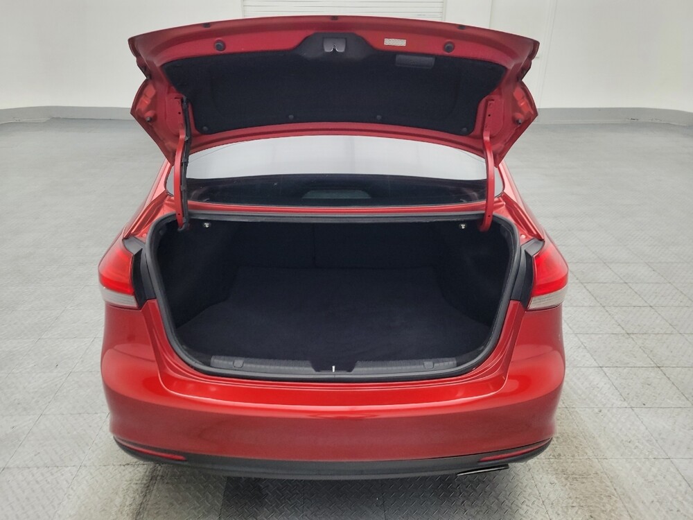 2017 Kia Forte in Savannah, GA 31419 - 18088086 29