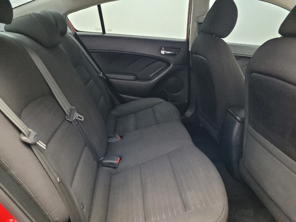 2017 Kia Forte in Savannah, GA 31419 - 18088086 19