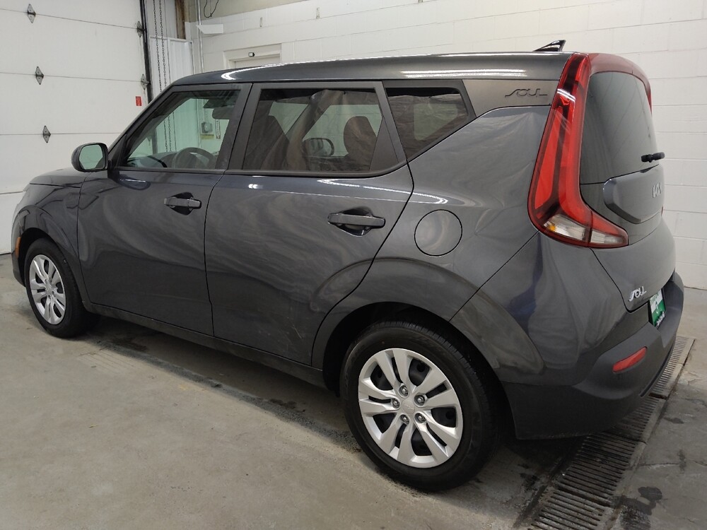 2022 Kia Soul in Fairfield, OH 45014 - 18088090 3