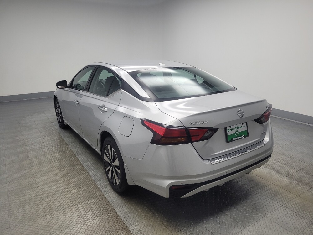 2022 Nissan Altima in Indianapolis, IN 46219 - 18088092 5