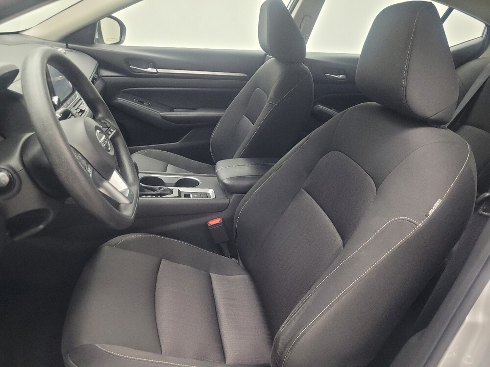 2022 Nissan Altima in Indianapolis, IN 46219 - 18088092 17