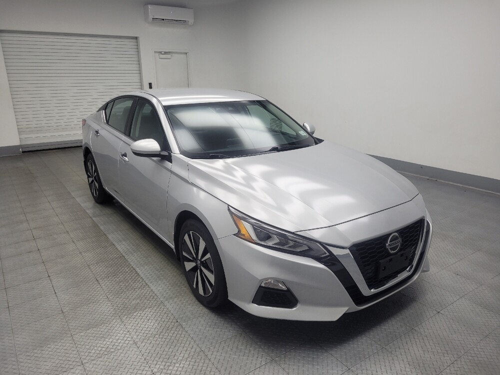 2022 Nissan Altima in Indianapolis, IN 46219 - 18088092 13