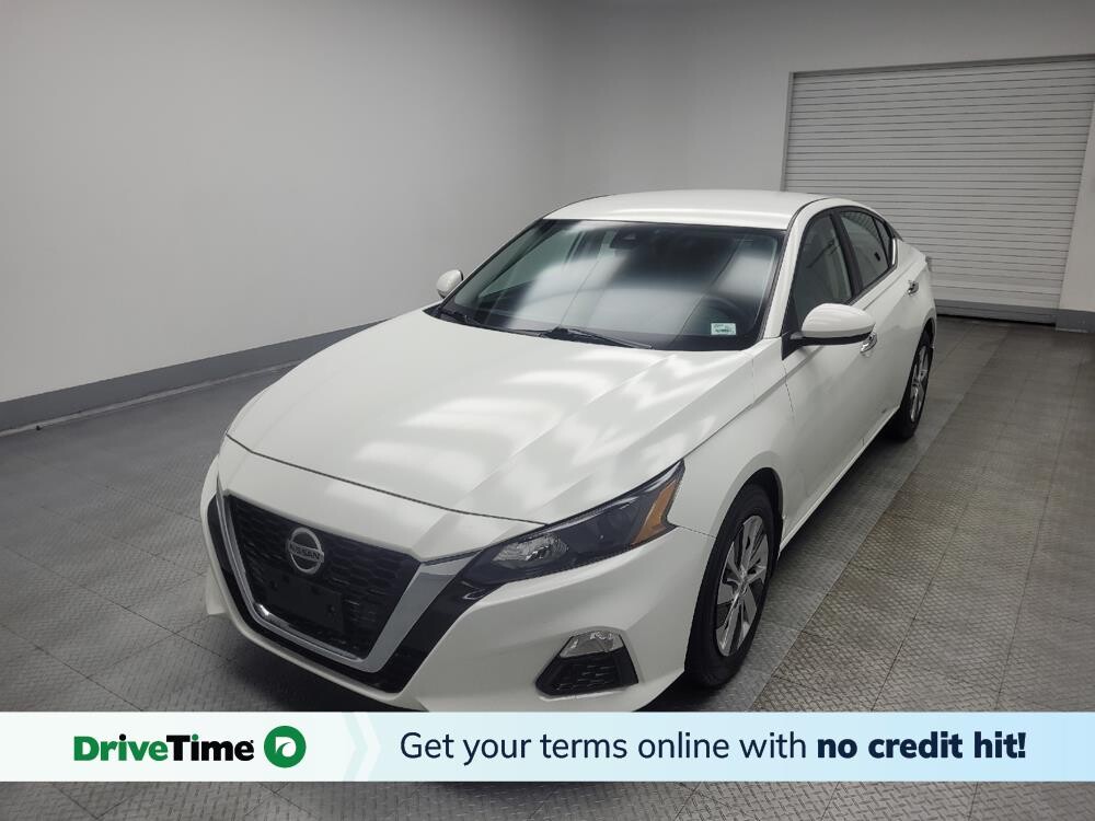 2022 Nissan Altima in Indianapolis, IN 46219 - 18088093