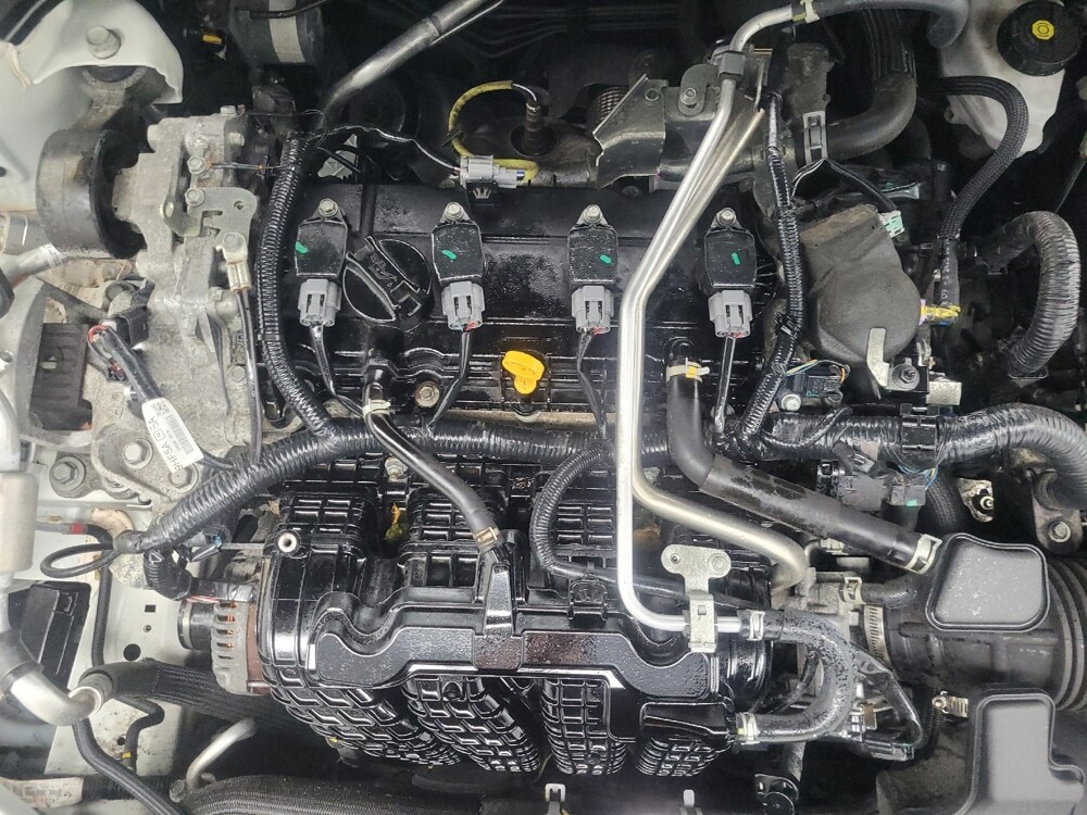 2022 Nissan Altima in Indianapolis, IN 46219 - 18088093 30