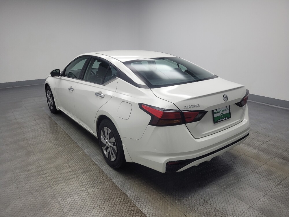 2022 Nissan Altima in Indianapolis, IN 46219 - 18088093 5