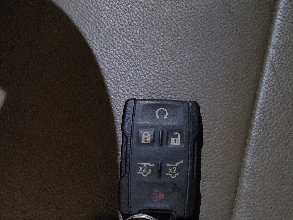 2015 Chevrolet Tahoe in Bradenton, FL 34207 - 18088099 32