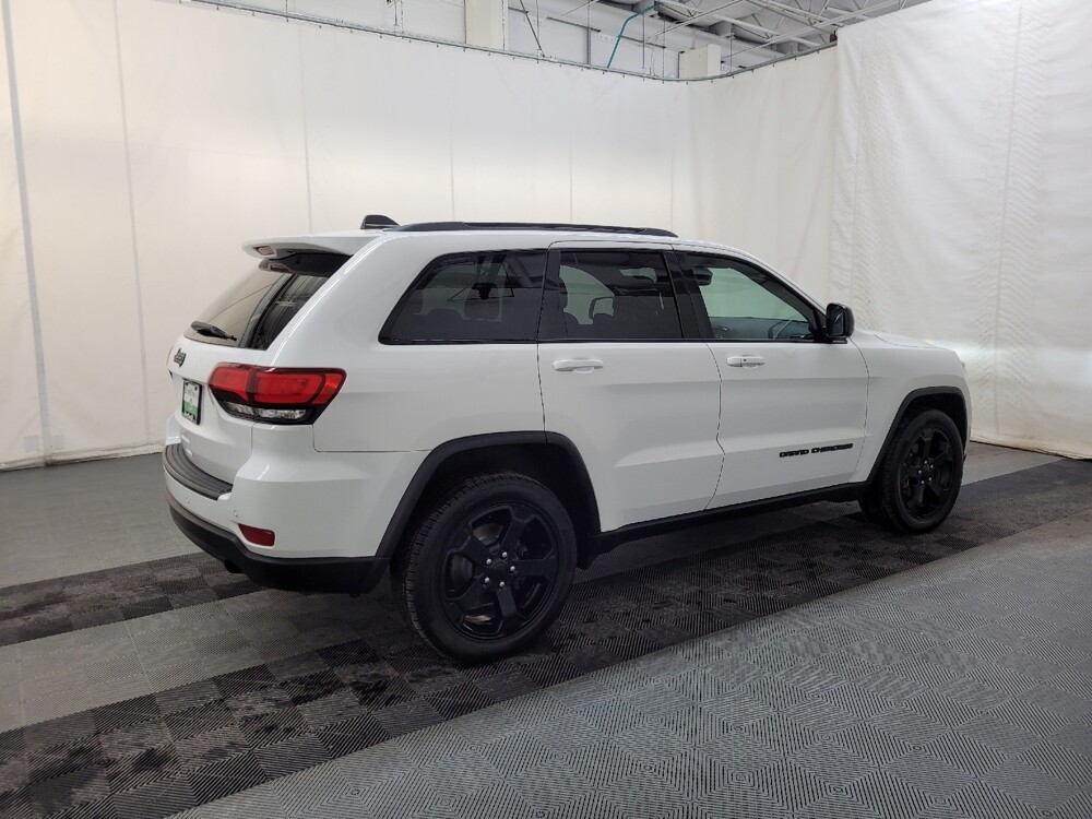 2019 Jeep Grand Cherokee in Plymouth Meeting, PA 19462 - 18088106 10