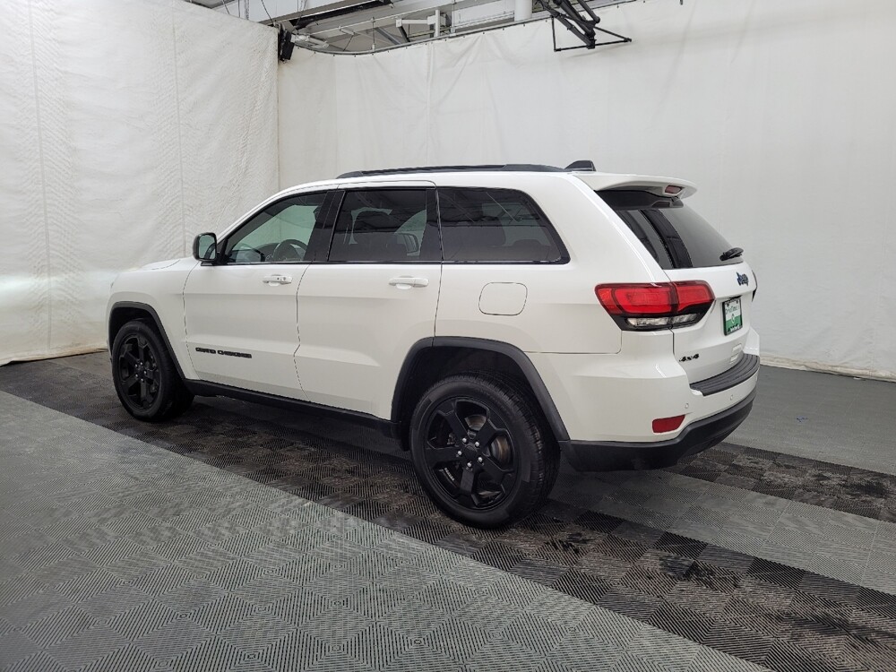 2019 Jeep Grand Cherokee in Plymouth Meeting, PA 19462 - 18088106 3