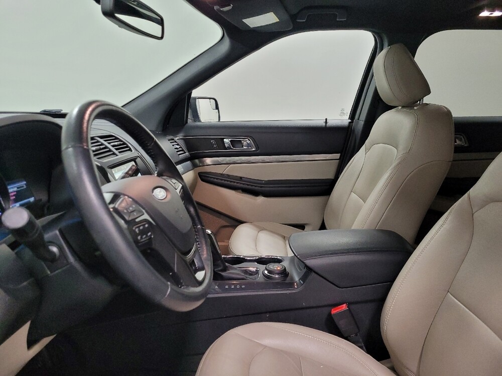 2018 Ford Explorer in Plymouth Meeting, PA 19462 - 18088107 17
