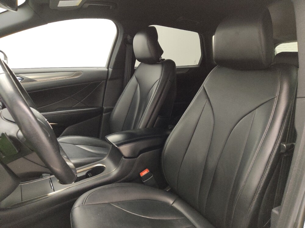 2018 Lincoln MKC in Union City, GA 30291 - 18088109 17