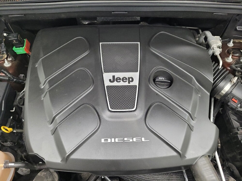 2015 Jeep Grand Cherokee in Huntsville, AL 35816 - 18088110 30