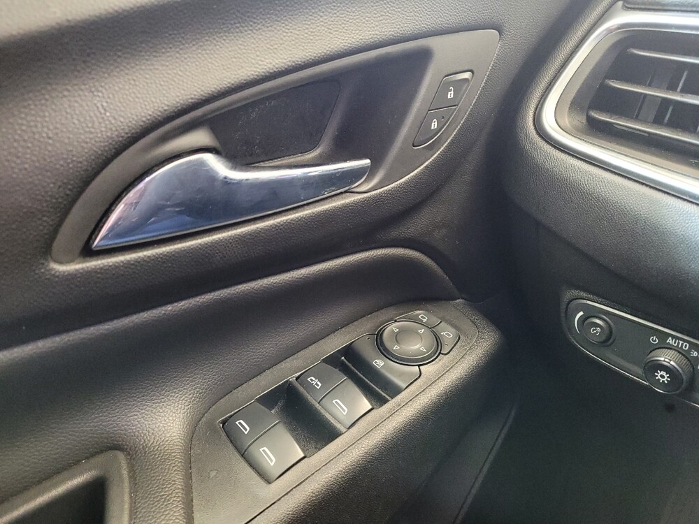 2022 Chevrolet Equinox in Fairfield, OH 45014 - 18088115 27