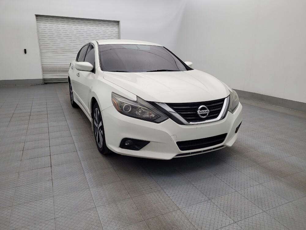 2017 Nissan Altima in Bradenton, FL 34207 - 18088121 14