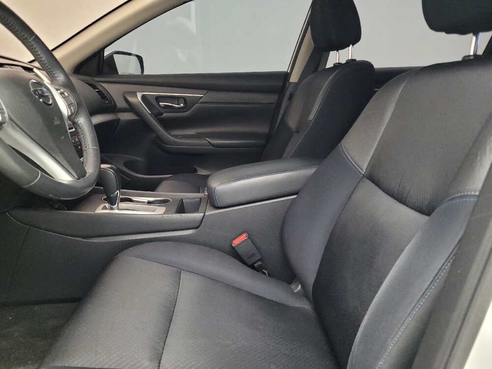 2017 Nissan Altima in Bradenton, FL 34207 - 18088121 17