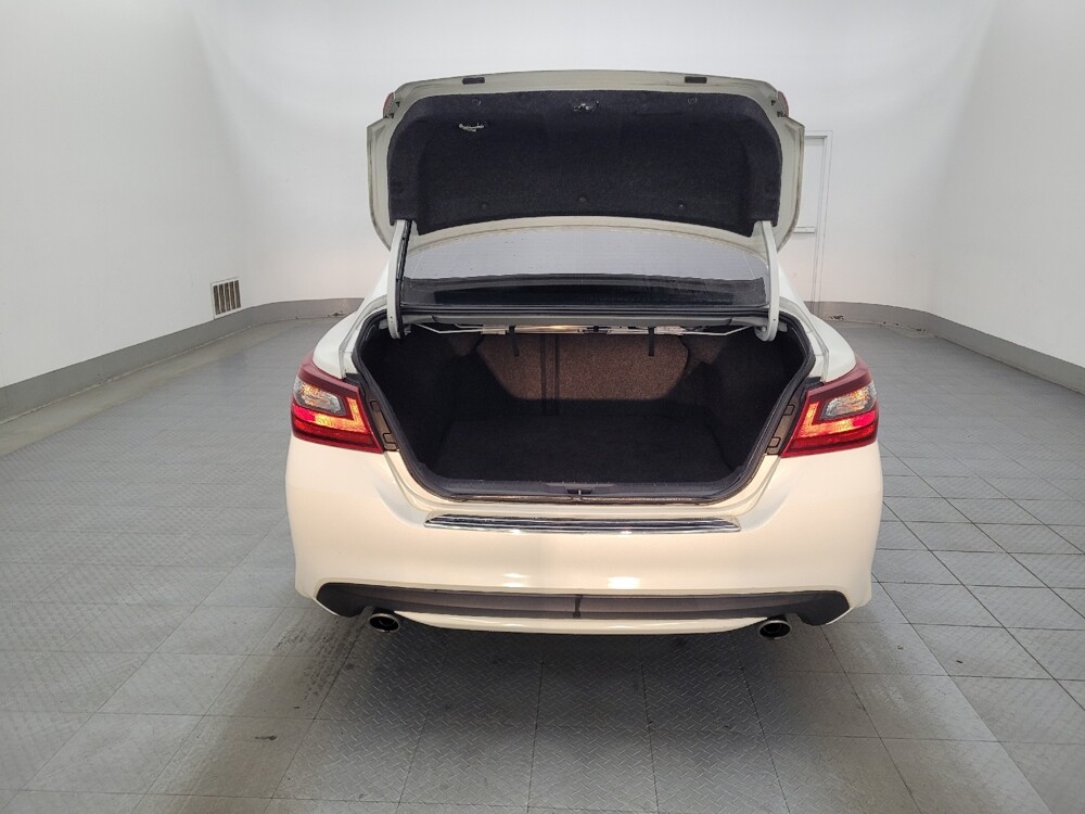 2017 Nissan Altima in Bradenton, FL 34207 - 18088121 29