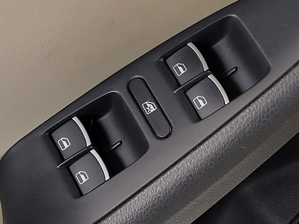 2015 Volkswagen Jetta in Lakeland, FL 33815 - 18088122 27