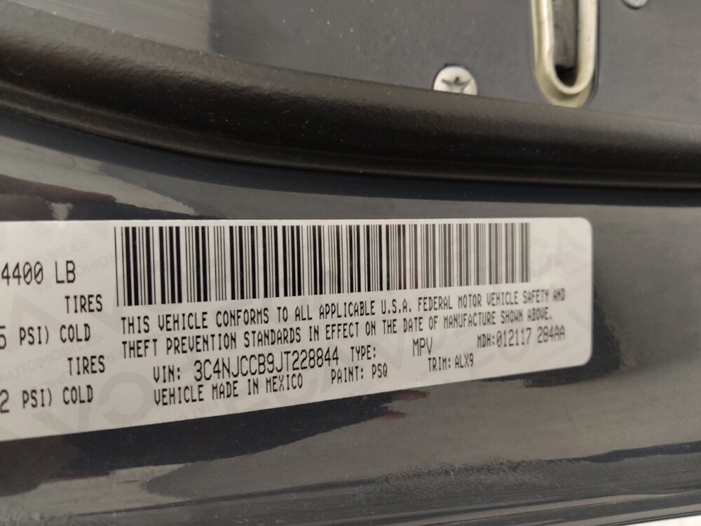 2018 Jeep Compass in Lakewood, CO 80215 - 18088128 33