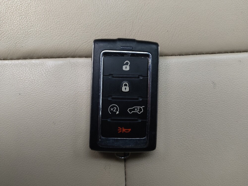 2021 Jeep Grand Cherokee L in Madison, TN 37115 - 18088129 32