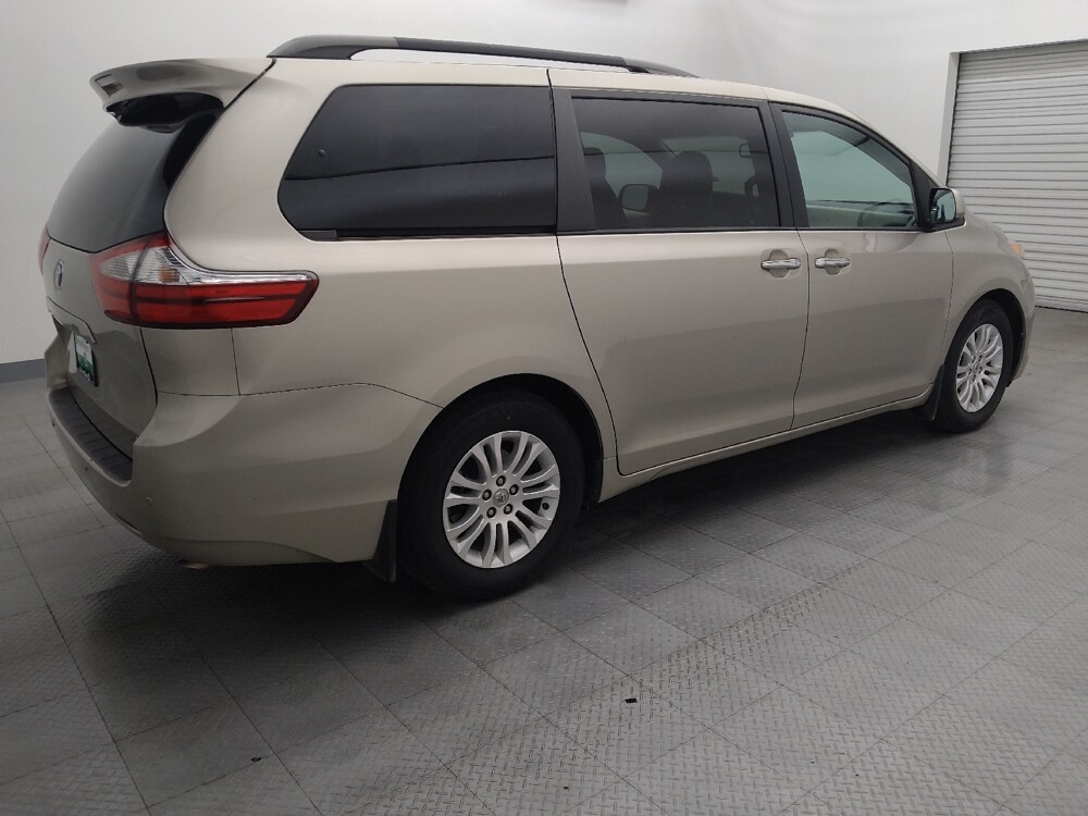 2017 Toyota Sienna in Live Oak, TX 78233 - 18088130 10