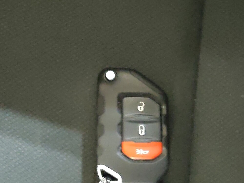 2020 Jeep Wrangler in Lubbock, TX 79424 - 18088132 32