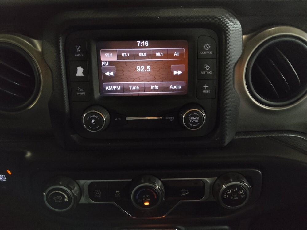 2020 Jeep Wrangler in Lubbock, TX 79424 - 18088132 25